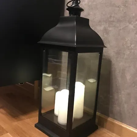 Apartman 84 Stan Na Dan Ντόμποϊ